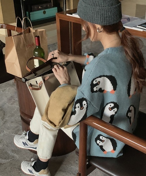 aimoha(アイモハ)の「かわいいペンギン柄ニットセーター(ニット/セーター・レディース・ブルー/グリーン・FREE)」の21枚目の写真