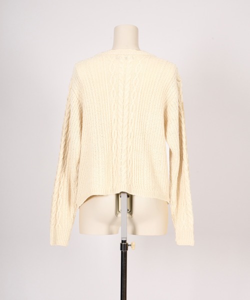 BDONNA（ビドンナ）の「アシンメトリー地柄ニット　プルオーバー（ニット/セーター・レディース・ライトパープル/ライトグレー/ベージュ・MEDIUM）」の6枚目の写真