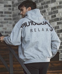 1PIU1UGUALE3 RELAX(ウノピゥウノウグァーレトレ リラックス)バックロゴプリント裏起毛プルオーバーパーカー