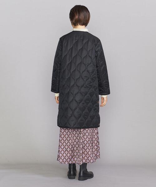 Traditional Weatherwear(トラディショナルウェザーウェア)の「<TRADITIONAL WEATHERWEAR>ARKLEY LONG Aライン キルティング コート◆(その他アウター・レディース・ライトグレー/ブラック・34)」の10枚目の写真