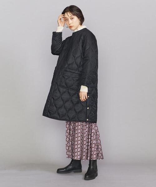 Traditional Weatherwear(トラディショナルウェザーウェア)の「<TRADITIONAL WEATHERWEAR>ARKLEY LONG Aライン キルティング コート◆(その他アウター・レディース・ライトグレー/ブラック・34)」の9枚目の写真