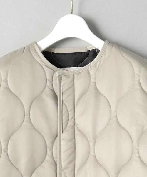 Traditional Weatherwear(トラディショナルウェザーウェア)の「<TRADITIONAL WEATHERWEAR>ARKLEY LONG Aライン キルティング コート◆(その他アウター・レディース・ライトグレー/ブラック・34)」の3枚目の写真