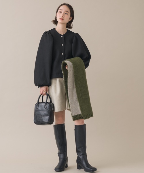 NEUNA（ヌナ）の「マルチウェイリバーシブルボリュームマフラー（マフラー・レディース・ブラック/グリーン・FREE）」の15枚目の写真