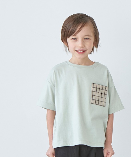 pairmanon(ペアマノン)の「【なめらか肌触り】【かぞくおそろい】異素材ポケット半袖Tシャツ(Tシャツ/カットソー・キッズ・ライトグリーン/その他/ホワイト系その他/グレー系その他/グリーン系その他/ベビーピンク/ブラック系その他4/グレー系その他5/グレー系その他6/ベージュ系その他6/ベージュ系その他7/ベージュ系その他3/ブラック系その他3/ブルー系その他/チェック/グレー系その他2/グリーン系その他2/オレンジ系その他/ブルー系その他2/レッド系その他3・90/140/100/110/120/130/150)」の3枚目の写真