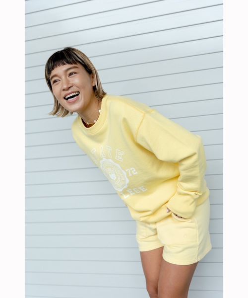 Ocean Pacific(オーシャンパシフィック)の「【OP:オーピー】レディースカレッジスウェット トレーナー(スウェット・レディース・ベージュ/イエロー/グリーン・MEDIUM/LARGE/X-LARGE)」の11枚目の写真