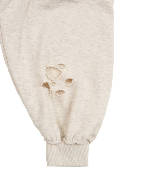 PUNYUS（プニュズ）の「ダメージスウェット（スウェット・レディース・ピンク/オートミール/スミクロ・4/3）」の10枚目の写真