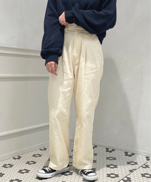 apres jour（アプレジュール）の「カラーストレートパンツ【ZOZOTOWN限定アイテム】（その他パンツ・レディース・アイボリー/モカ/ピンク・MEDIUM/SMALL/X-LARGE）」の4枚目の写真