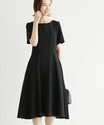 フィット&フレアワンピース
