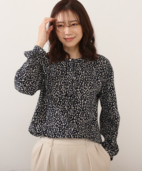 DRESKIP（ドレスキップ）の「◆2WAY取外しボウタイブラウス（シャツ/ブラウス・レディース・ベージュ系その他/ホワイト系3/ネイビー系/ピンク系5・02/03/04）」の3枚目の写真