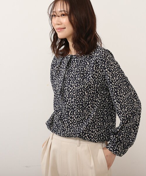 DRESKIP（ドレスキップ）の「◆2WAY取外しボウタイブラウス（シャツ/ブラウス・レディース・ベージュ系その他/ホワイト系3/ネイビー系/ピンク系5・02/03/04）」の6枚目の写真