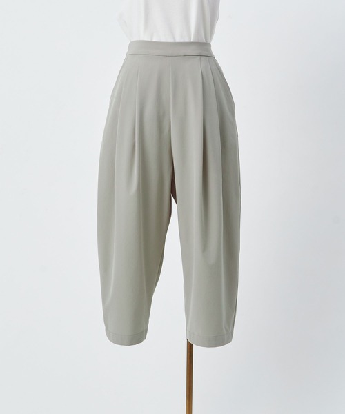 conges payes ADIEU TRISTESSE(コンジェ ペイエ アデュートリステス)の「ストレッチバルーンパンツ(その他パンツ・レディース・ブラック/ベージュ/ミント・38)」の1枚目の写真