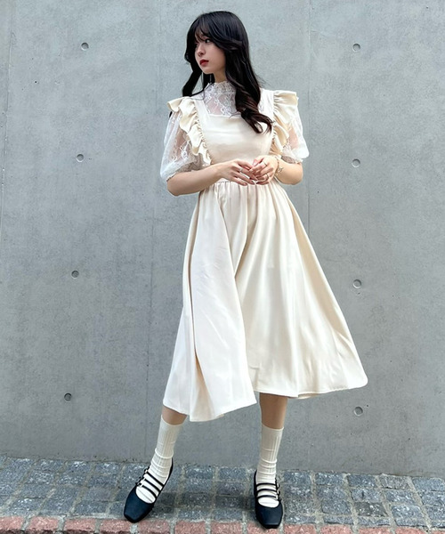 Taylor愛用ブランド♪Kittydom Dress*フリルカラーワンピース TITTY&CO.（ティティーアンドコー）の「【TITTY&CO.】 フラワー
