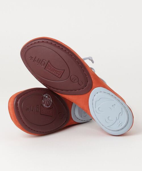 CAMPER（カンペール）の「[カンペール] RIGHT NINA / ハイカットシューズ（パンプス・レディース・レッド系その他4・25.0cm/24.0cm/23.5cm/23.0cm）」の4枚目の写真