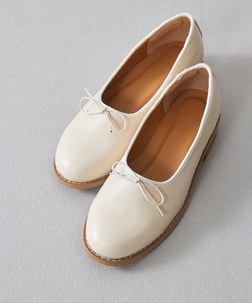 mooimooi（モーイモーイ）の「トラッド バレエシューズ（ローファー・レディース・ブラック/アイボリー/グレイッシュベージュ・22.5cm/23.0cm/23.5cm/24.0cm/24.5cm/25.0cm/25.5cm/26.0cm/21.5cm/22.0cm）」の15枚目の写真