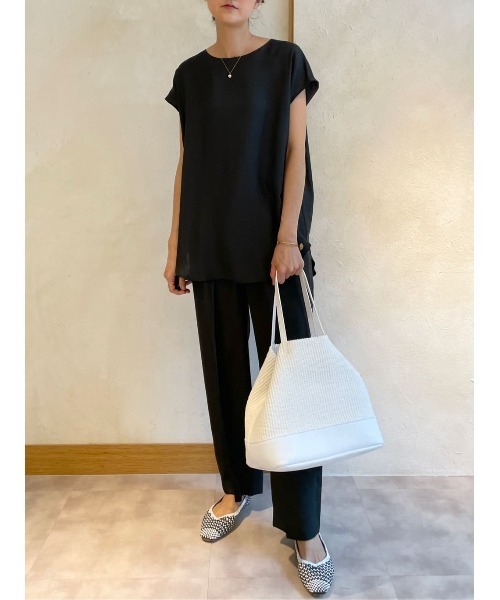 BEARDSLEY(ビアズリー)の「麻調合繊ラフプルオーバーブラウス(シャツ/ブラウス・レディース・ベージュ/グリーン/ダークグレー・FREE)」の7枚目の写真