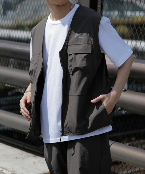 DISCOAT（ディスコート）の「NCストレッチベスト（ベスト・メンズ・ダークグリーン/サックスブルー・MEDIUM/LARGE）」の2枚目の写真