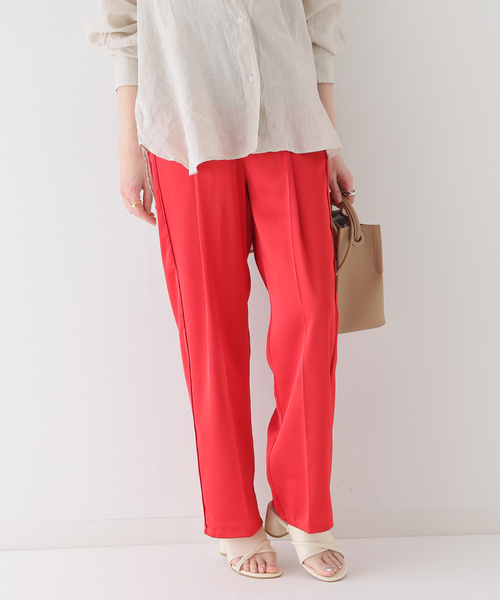 B.C STOCK（ベーセーストック）の「カラーサテンパンツ（スラックス・レディース・レッド/イエロー/ブルー/アイボリー・FREE）」の17枚目の写真