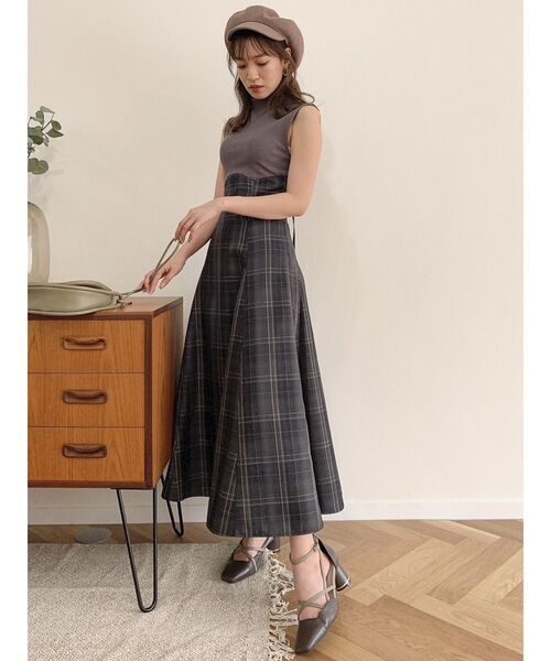 dazzlin(ダズリン)の「【WEB限定ITEM】チェックノースリーブコルセットワンピース(ワンピース・レディース・グレー/ブルー/ベージュ/パープル・SMALL/MEDIUM)」の19枚目の写真