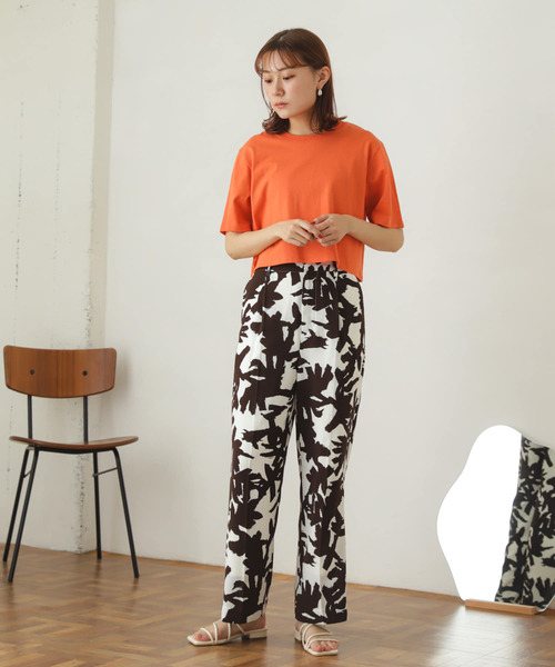 SENSE OF PLACE by URBAN RESEARCH（センスオブプレイスバイアーバンリサーチ）の「センタープレスストレートパンツ（その他パンツ・レディース・ベージュ系その他/ブラウン系その他/グリーン系その他・SMALL/MEDIUM）」の21枚目の写真