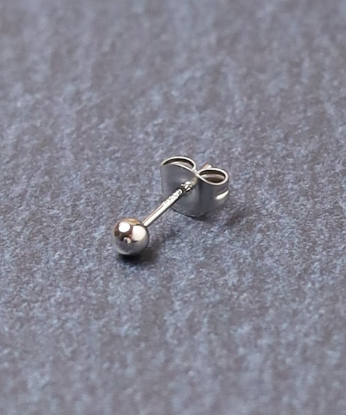 Pledge(プレッジ)の「『Pledge(プレッジ)』PLATINUMワンポイントピアス(ソロ)(ピアス(片耳用)・レディース・プラチナム・FREE)」の1枚目の写真