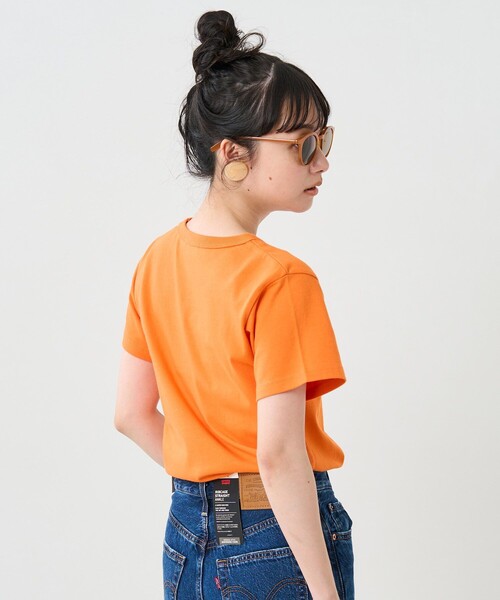 FREAK'S STORE（フリークスストア）の「カラーミ二Tシャツ（Tシャツ/カットソー・レディース・ブラック/ブラウン/オフホワイト/オレンジ/グリーン/ピンク系その他・ﾌﾘ-）」の6枚目の写真