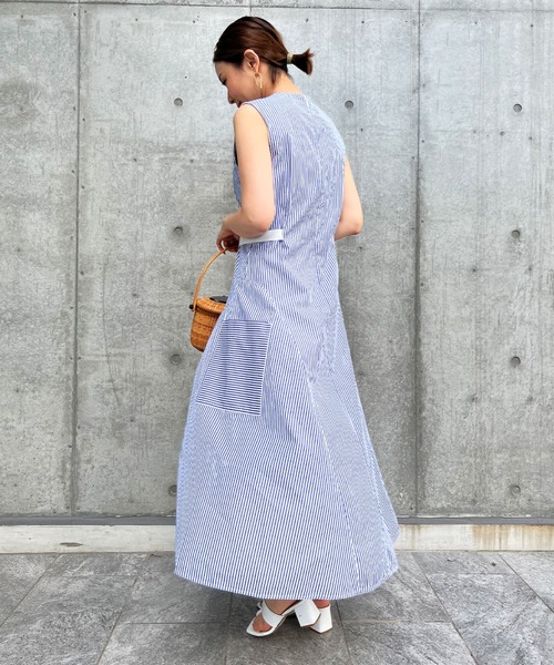 Luftrobe（ルフトローブ）の「《Luftrobe》Vネックストライプワンピース（ワンピース・レディース・その他10・9号）」の4枚目の写真