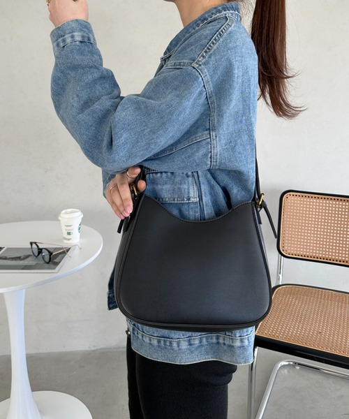セール】leather big belt shoulder bag／PU太ベルトショルダー