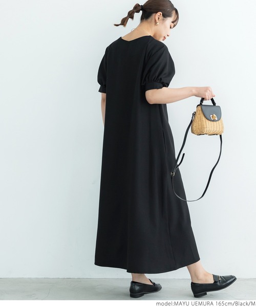 美品◆Velnica ワンピース Ｖネック　ゴールド　ブラック 予約]刺繍Vネックワンピース/ブラック – Lumier