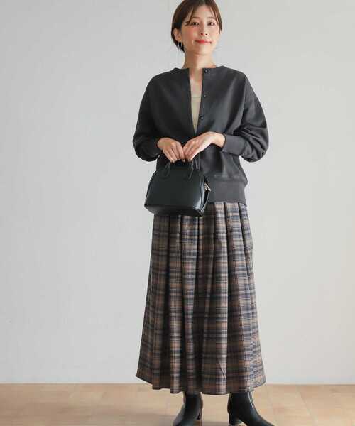 URBAN RESEARCH DOORS（アーバンリサーチドアーズ）の「コットンスウェットカーディガン（スウェット・レディース・ベージュ/グレー/スミクロ・MEDIUM）」の15枚目の写真