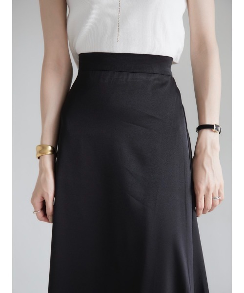 amel（エイメル）の「matte satin long skirt（スカート・レディース・ブラック・FREE）」の10枚目の写真