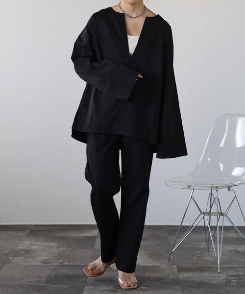 sakishimatokyo（サキシマトーキョー）の「ロングスリーブディープVルーズセット（サロペット/オーバーオール・レディース・カーキブラウン/ベージュ/ブラック・L/M）」の2枚目の写真