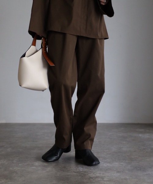 sakishimatokyo（サキシマトーキョー）の「ロングスリーブディープVルーズセット（サロペット/オーバーオール・レディース・カーキブラウン/ベージュ/ブラック・L/M）」の22枚目の写真