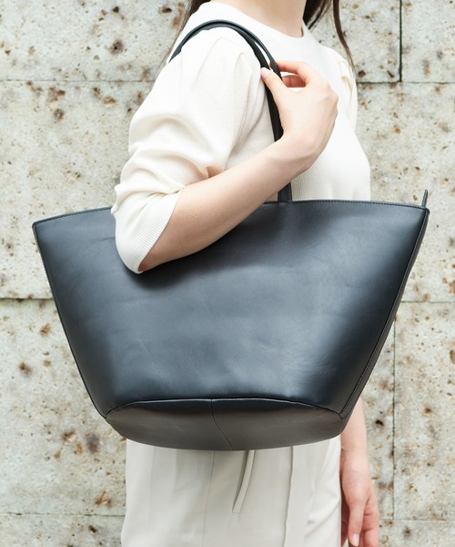 Beaure（ビュレ）の「【Beaure Second】カウレザートートバッグ 本革