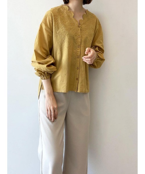 Samansa Mos2 blue（サマンサモスモスブルー）の「スカラップ刺繍ブラウス（シャツ/ブラウス・レディース・ブラック/グリーン/マスタード・ﾌﾘ-）」の18枚目の写真