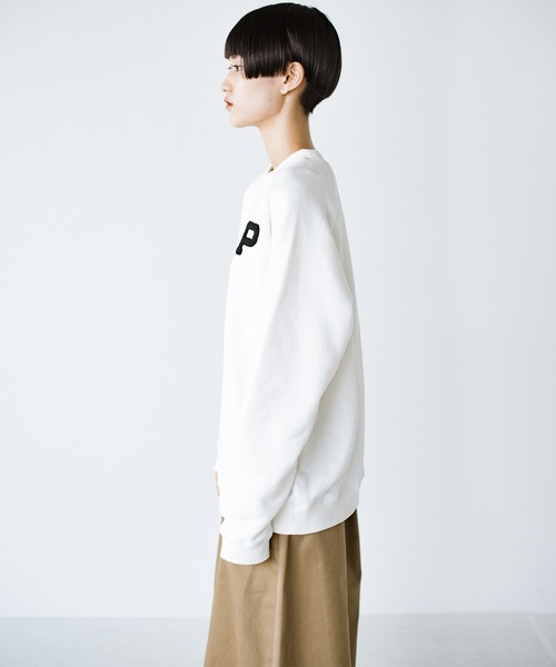 haco!（ハコ）の「しっかり裏毛が頼もしい！ ＰＢＰオーガニックコットンのワンポイントスウェット（ユニセックス）（スウェット・レディース・オフホワイト/ネイビー・1/2/3）」の5枚目の写真