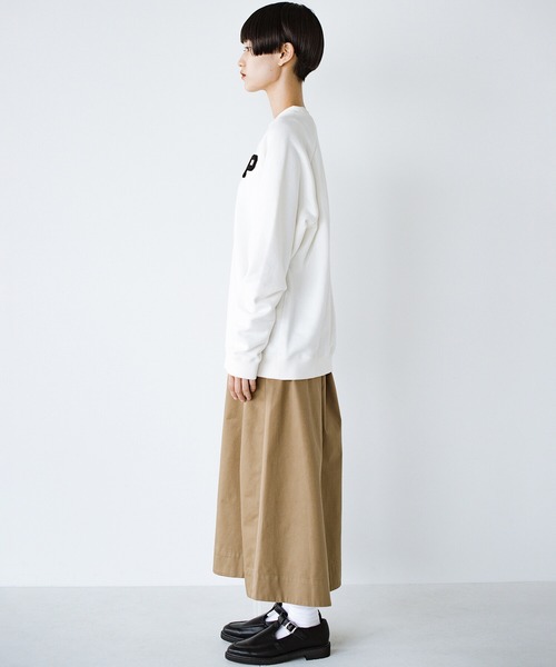 haco!（ハコ）の「しっかり裏毛が頼もしい！ ＰＢＰオーガニックコットンのワンポイントスウェット（ユニセックス）（スウェット・レディース・オフホワイト/ネイビー・1/2/3）」の6枚目の写真