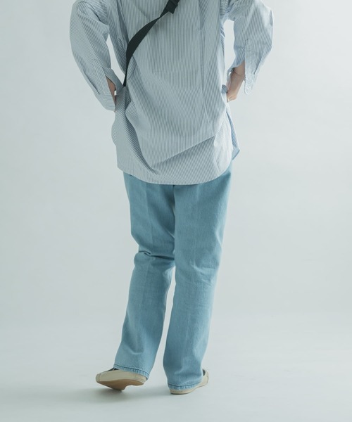 FORK&SPOON（フォークアンドスプーン）の「FORK&SPOON　セミワイドヘムデニムパンツ（デニムパンツ・レディース・ブルー系その他/ワンウォッシュ・1/2）」の12枚目の写真