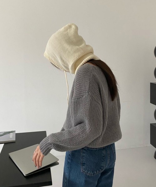 me+em select(ミームセレクト)の「※【 7色展開 】フード紐ニットフーディバラクラバ(ニットキャップ/ビーニー・レディース・ブラック/グリーン/アイボリー/ピンク/ブルー/ホワイト/パープル・FREE)」の10枚目の写真