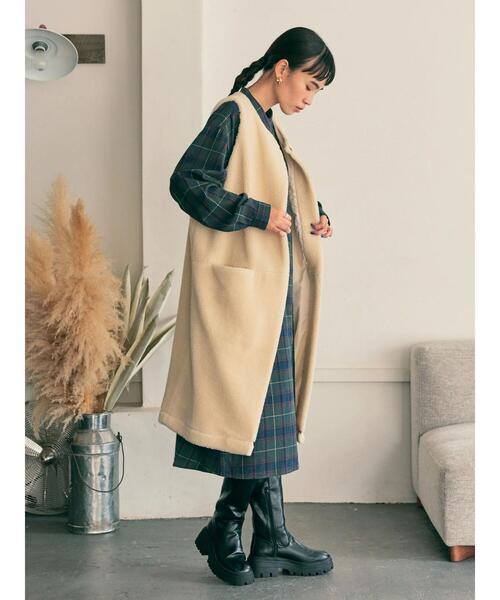 AMERICAN HOLIC（アメリカンホリック）の「ボアジレ（ダウンベスト・レディース・アイボリー/モカ・FREE）」の9枚目の写真