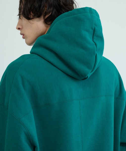 PUBLIC TOKYO（パブリックトウキョウ）の「極 リラックスフードプルオーバー/ユニセックス（パーカー・メンズ・ダークブルー/ブラウン/ブラック/グリーン/ベージュ/ダークグレー・1/3/2）」の16枚目の写真