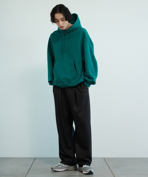 PUBLIC TOKYO（パブリックトウキョウ）の「極 リラックスフードプルオーバー/ユニセックス（パーカー・メンズ・ダークブルー/ブラウン/ブラック/グリーン/ベージュ/ダークグレー・1/3/2）」の9枚目の写真