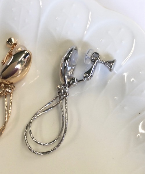 COMMON WARE(コモンウェアー)の「FT:ウルトラフィット 痛くない イヤリング 2連フープ(イヤリング・レディース・シルバー/ゴールド・FREE)」の8枚目の写真