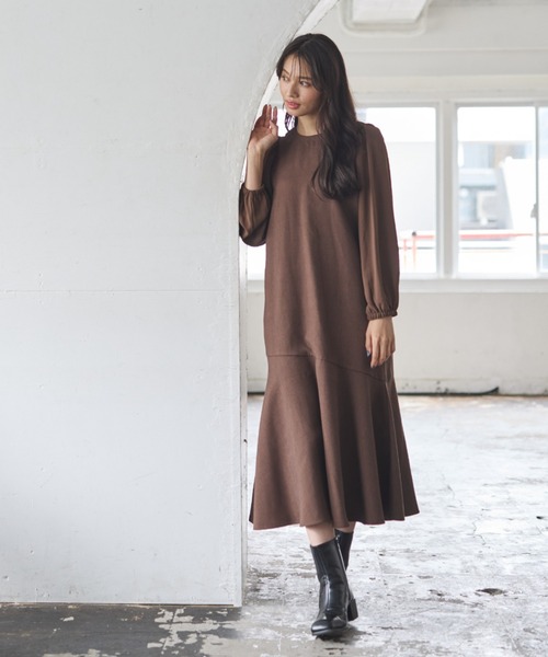 ELENCARE DUE（エレンカーレデュエ）の「・ELENCARE DUE マーメイドキリカエワンピース＊（ワンピース・レディース・ブラウン/ブラック/グレイッシュベージュ・FREE）」の5枚目の写真