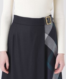 BLUE LABEL CRESTBRIDGE（ブルーレーベルクレストブリッジ）の
