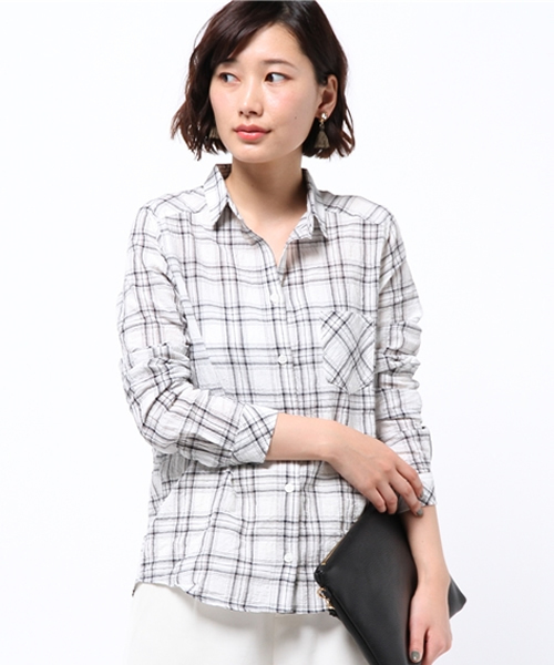 DISCOAT(ディスコート)の「【Discoat】綿麻シャーリングチェックスキッパーシャツ(シャツ/ブラウス・レディース・オフホワイト/ネイビー/ベージュ・LARGE/MEDIUM)」の2枚目の写真