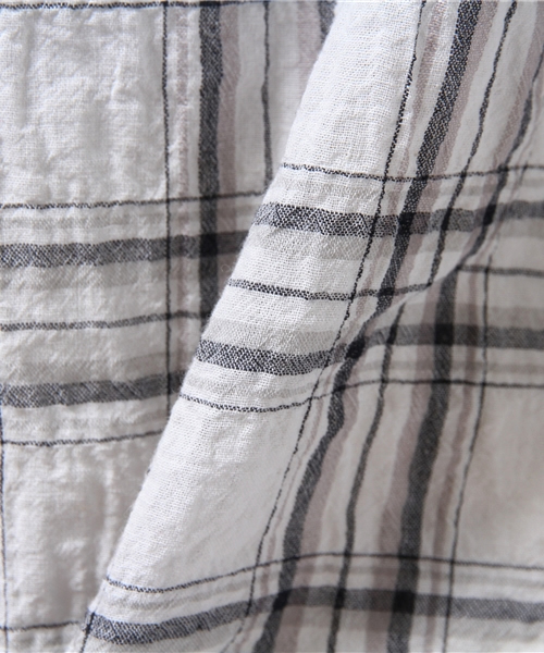 DISCOAT(ディスコート)の「【Discoat】綿麻シャーリングチェックスキッパーシャツ(シャツ/ブラウス・レディース・オフホワイト/ネイビー/ベージュ・LARGE/MEDIUM)」の9枚目の写真
