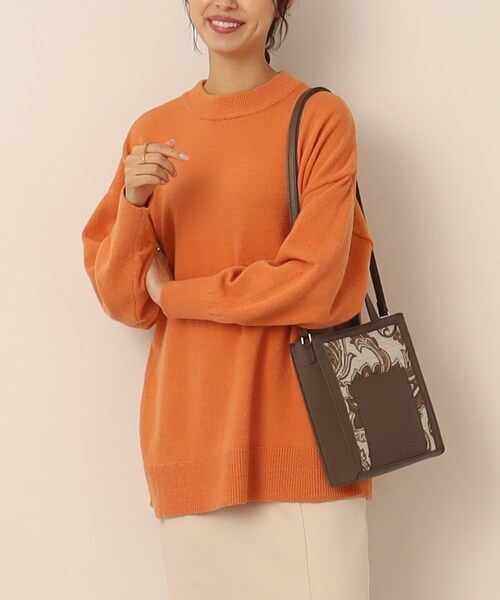 SHOO・LA・RUE(シューラルー)の「◆チェック/ジャカード柄スクエアショルダー(ショルダーバッグ・レディース・ブラック系1/ベージュ/ブラウン・00)」の6枚目の写真