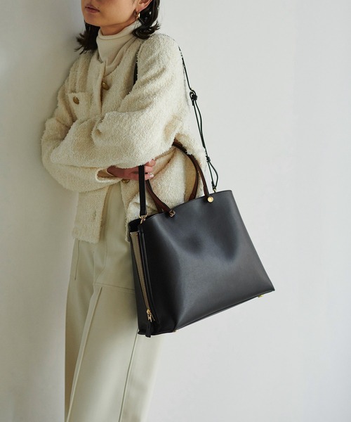 E'POR（エポール）の「【WEB限定】【E'POR】【A4対応】Y BAG Medium+（トートバッグ・レディース・ブラック系その他2/グレー系その他/ベージュ系その他2/ダークブラウン/ライトグレー/オリーブ・FREE）」の15枚目の写真