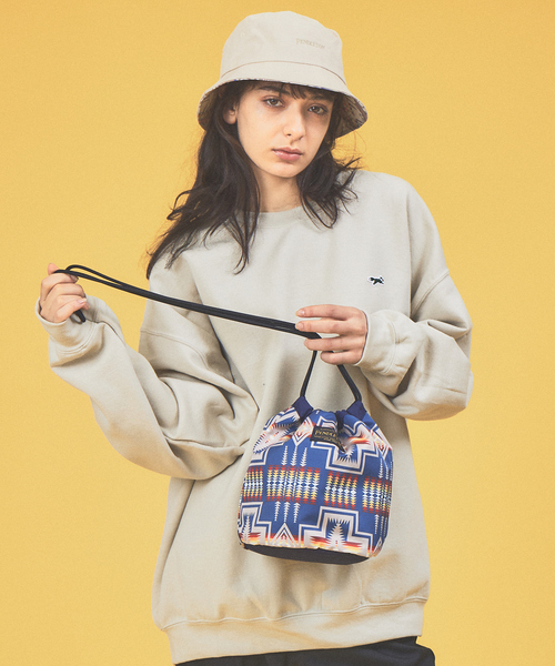 PENDLETON（ペンドルトン）の「【PENDLETON / ペンドルトン】エフェクトポーチ / DRAW POUCH / 巾着バッグ（ショルダーバッグ・メンズ・ライトグレー/ブラック/ネイビー・フリー）」の3枚目の写真