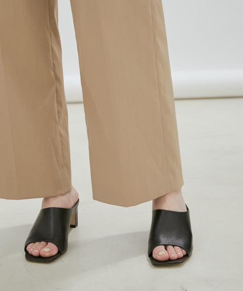 SALON adam et rope'（サロン アダム エ ロペ）の「コットンライクスタイルアップパンツ【洗える・UVケア・接触冷感】[XS～M3サイズ展開]（その他パンツ・レディース・ブラック/ベージュ/オフホワイト・M/S/X-SMALL）」の22枚目の写真